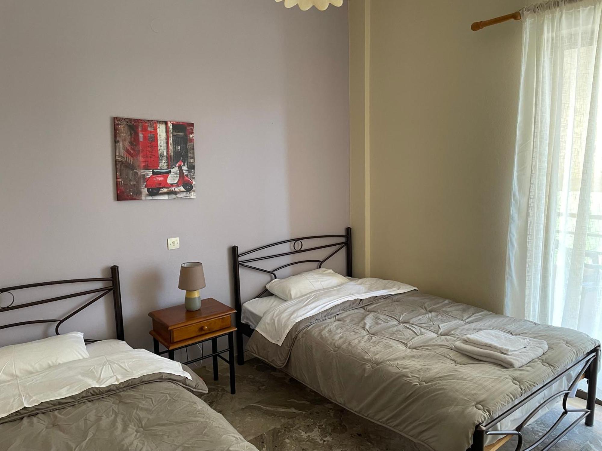 Finikas Apartment Iria Bagian luar foto